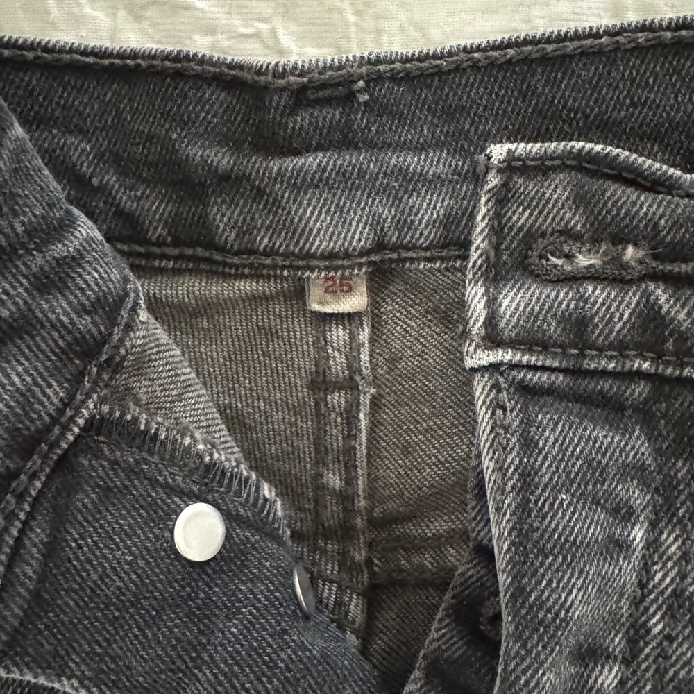 Levi's Charcoal High Waist Women's Shorts - Picture 3 of 3